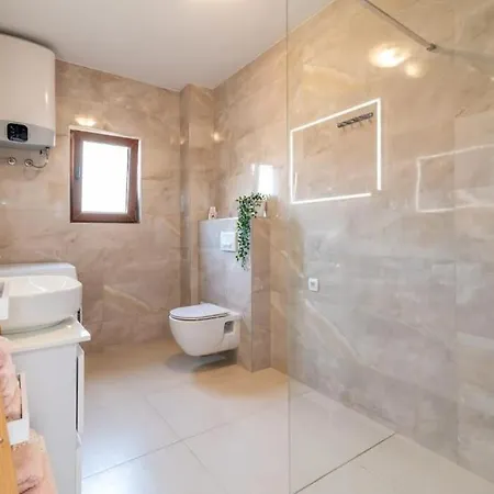 Oleandar Appartement Trogir